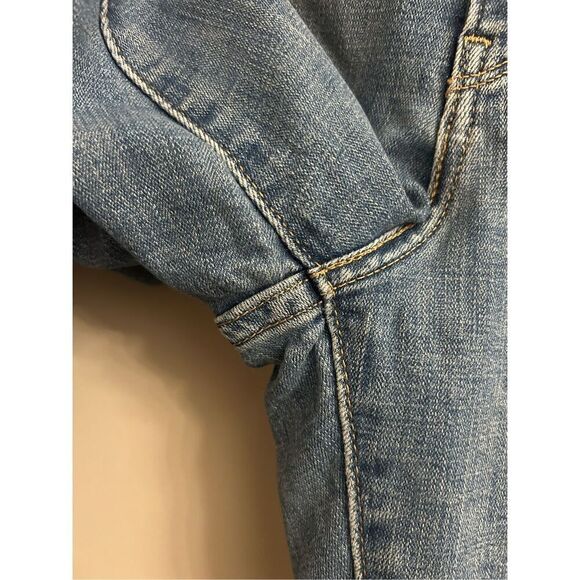 Levi's stretchy slim ankle jeans lightly distressed size 16 - Picture 4 of 10